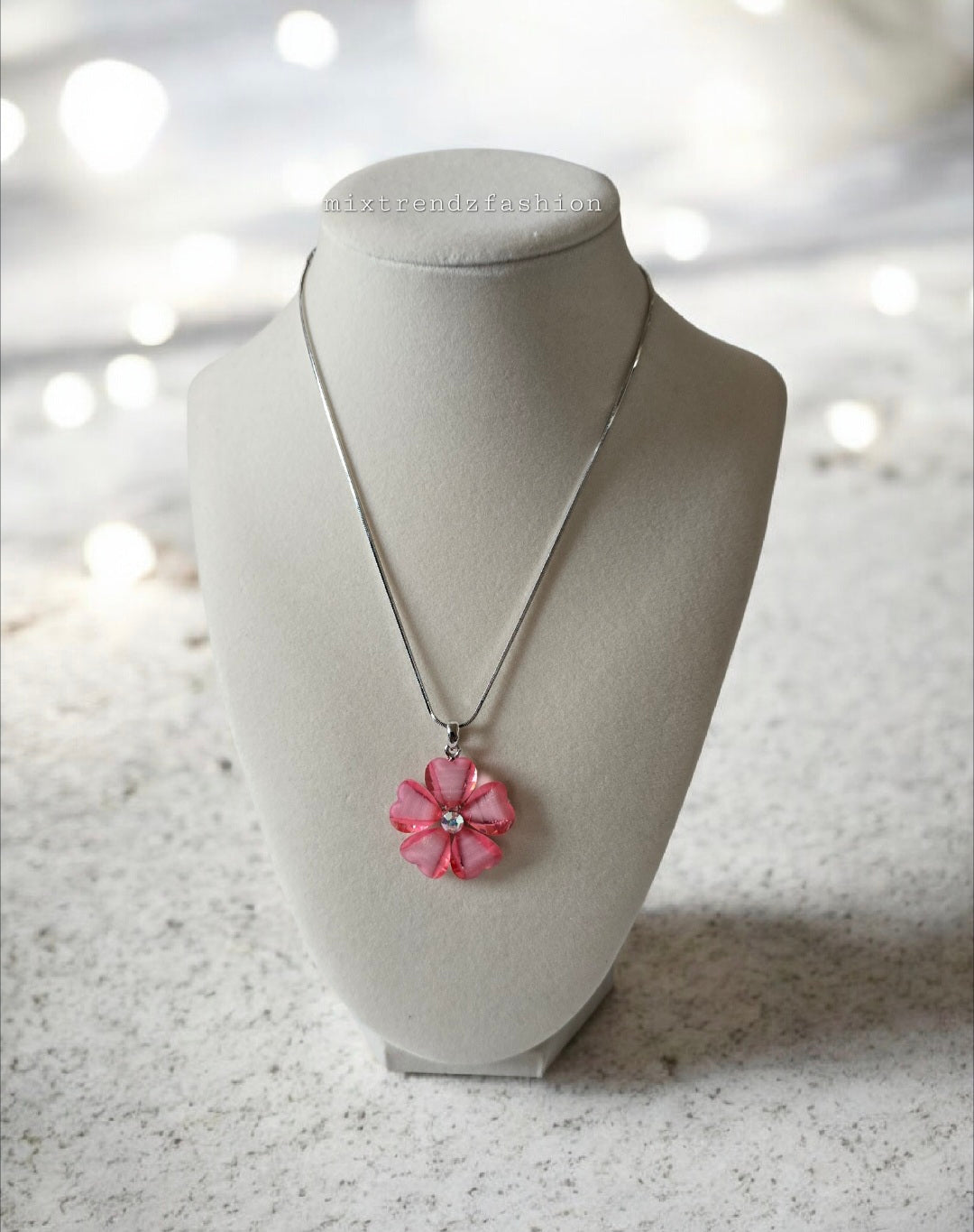 Light Pink Periwinkle Necklace