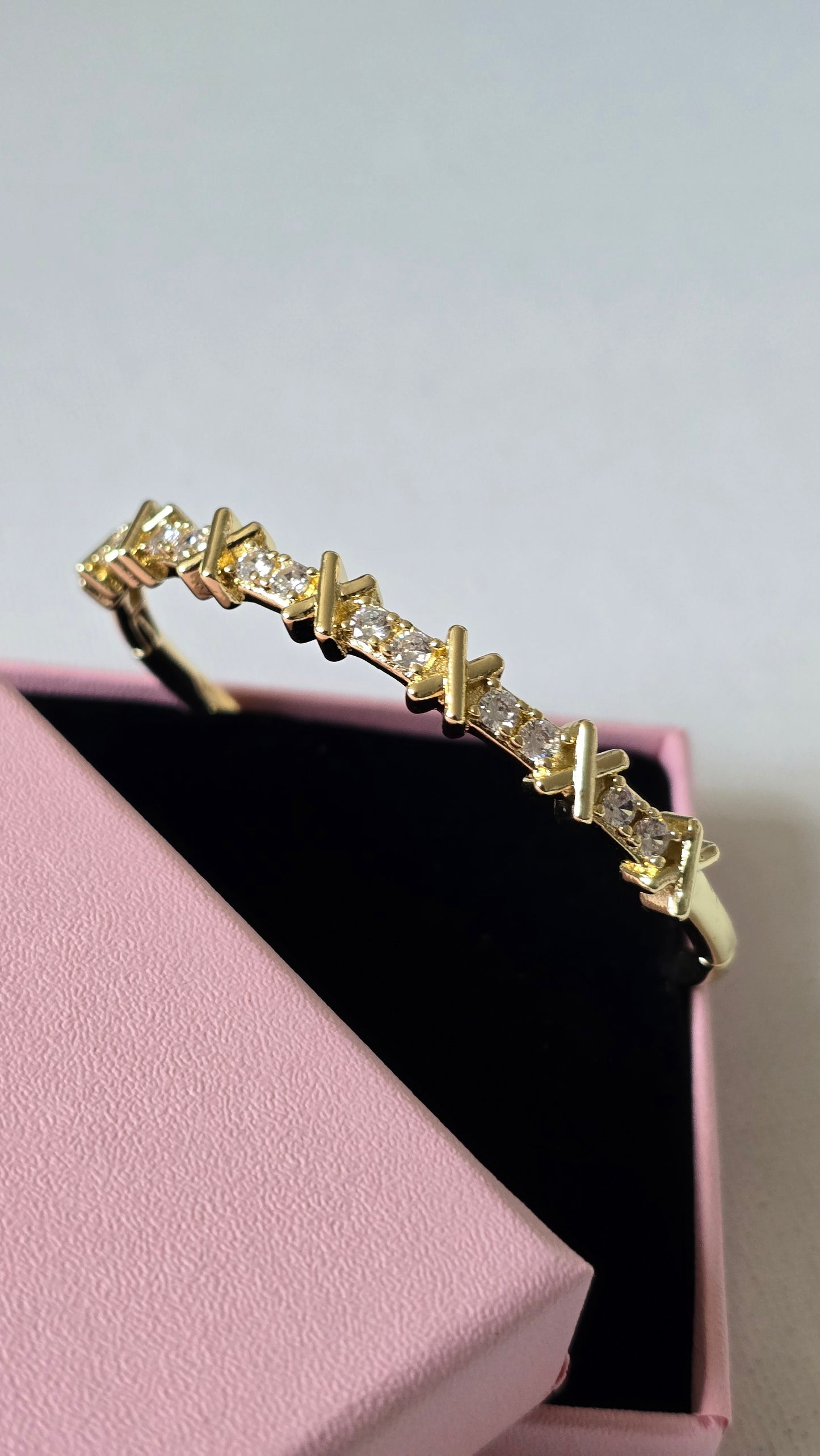 12 Stone Bangle