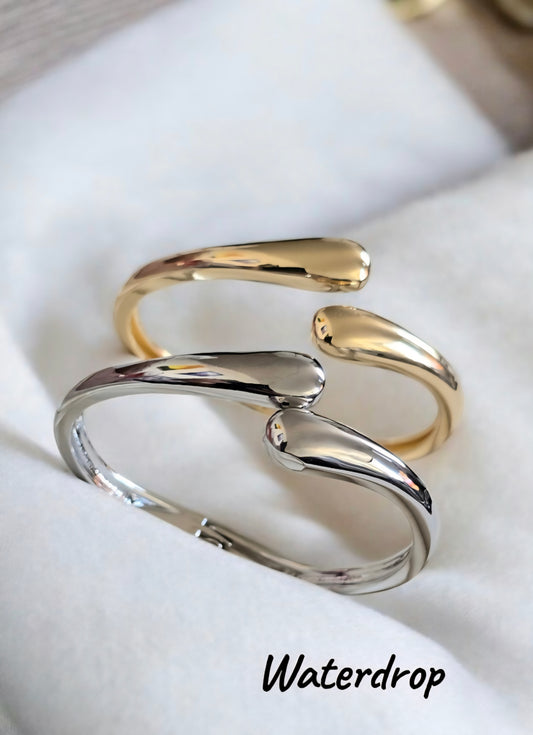 Waterdrop Bangle Silver