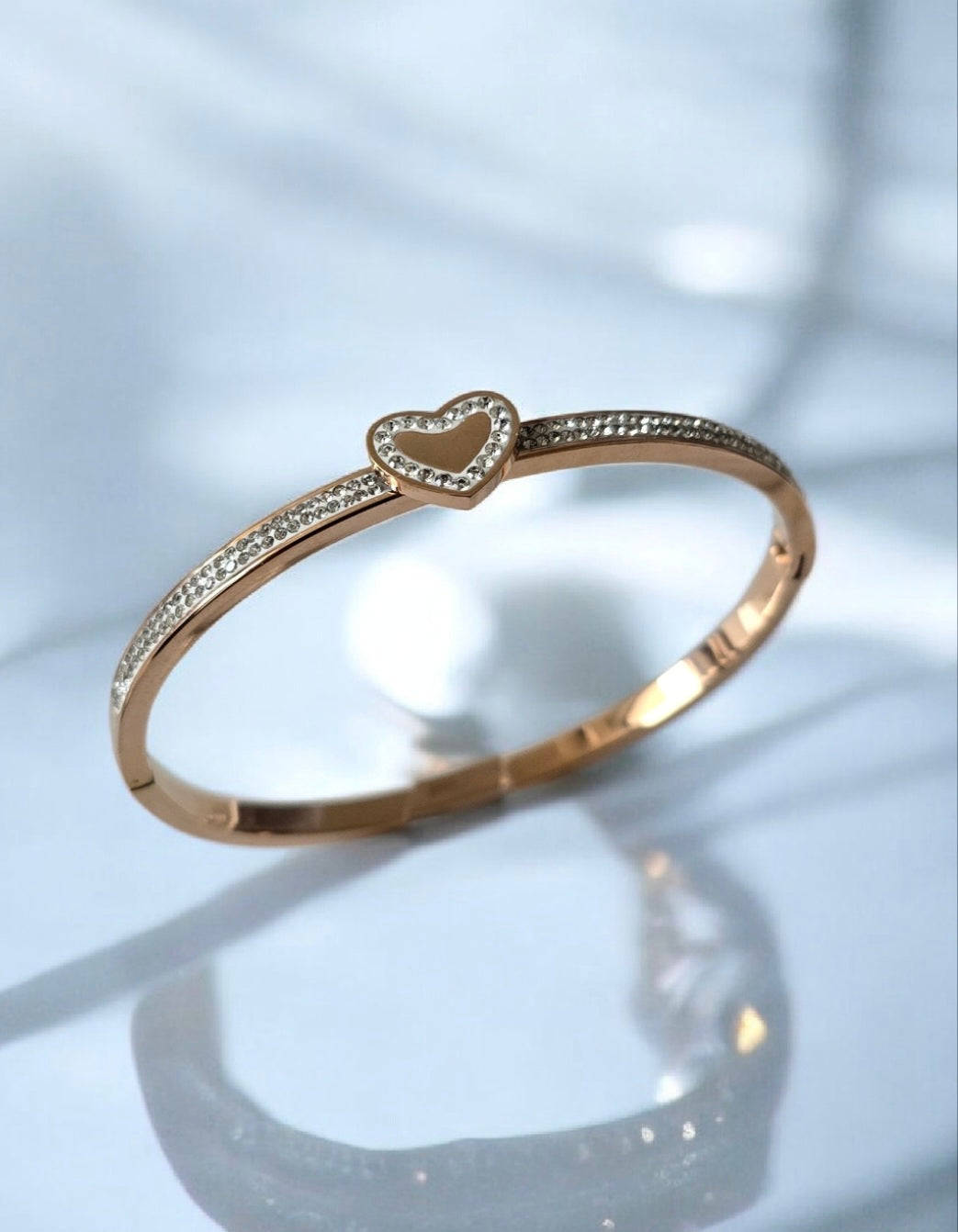 Rosegold Heart Bangle