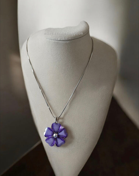 Purple Periwinkle Necklace